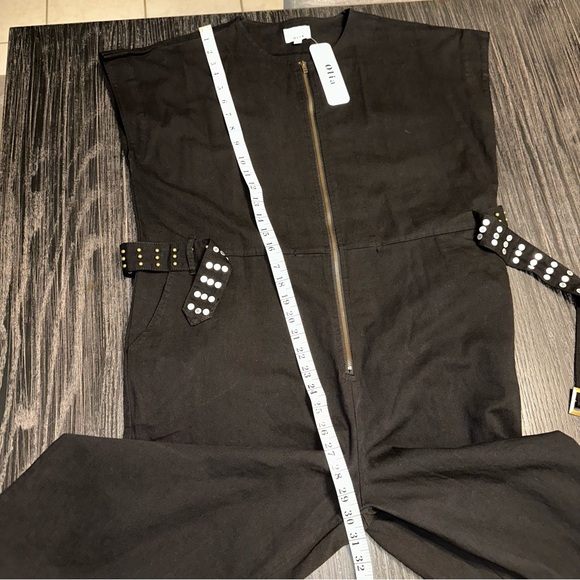 NWT 100% Cotton Black Gold Front-Zip Capped Sleeve Jumpsuit with Belt, XL - Picture 8 of 12